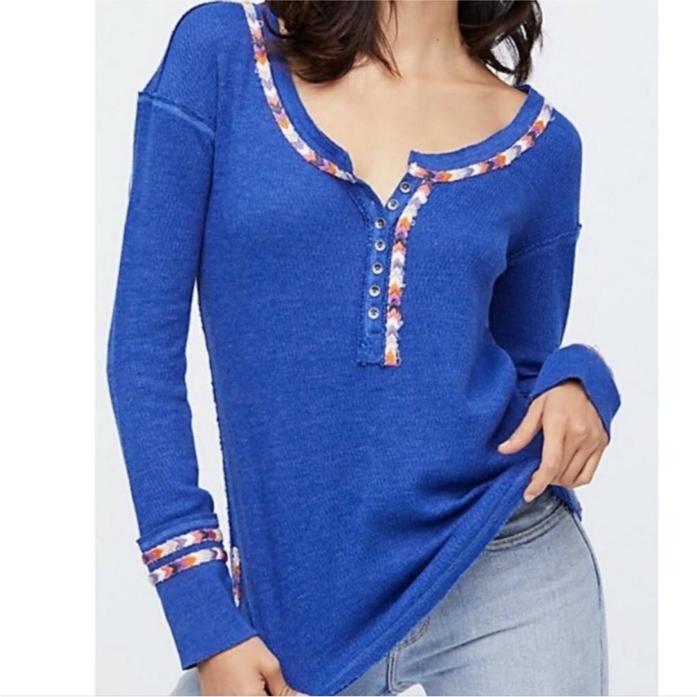 Free People Rainbow Thermal T-shirt Top Blue size Extra Small